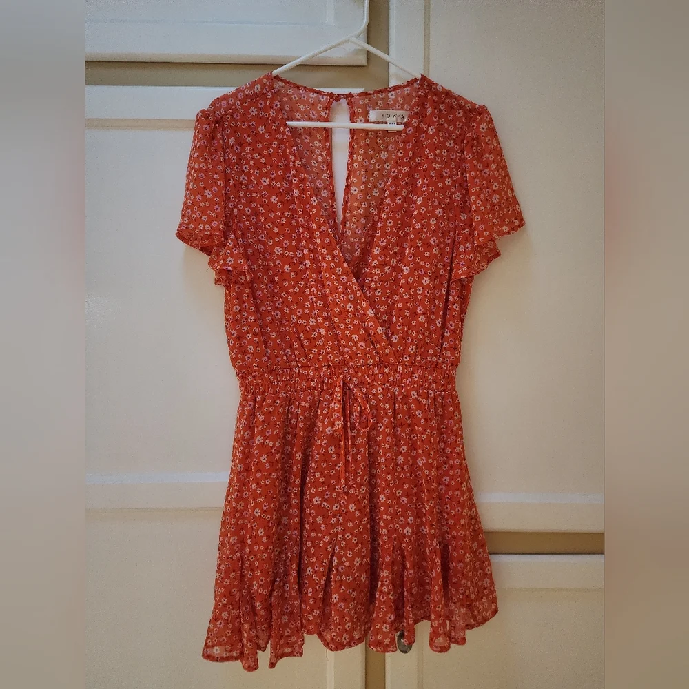 Row A Women's Floral V-Neck Romper - Picture 3 of 15
